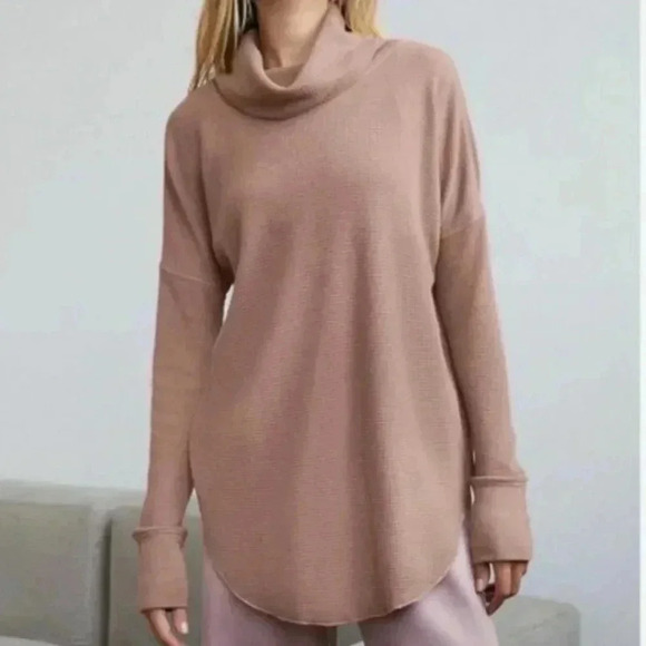 Babaton Sweaters - Babaton Thermal Cowlneck  Dusty rose pink/Taupe Size Small